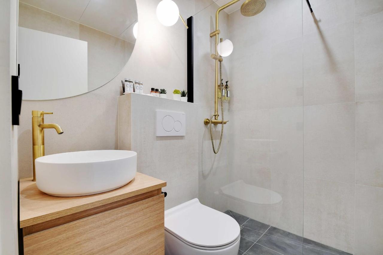 Amazing Apartment 1Br4P - Cremieux Gare De Lyon ปารีส ภายนอก รูปภาพ